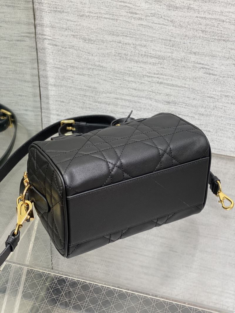 chr1st1an D10r boston bags